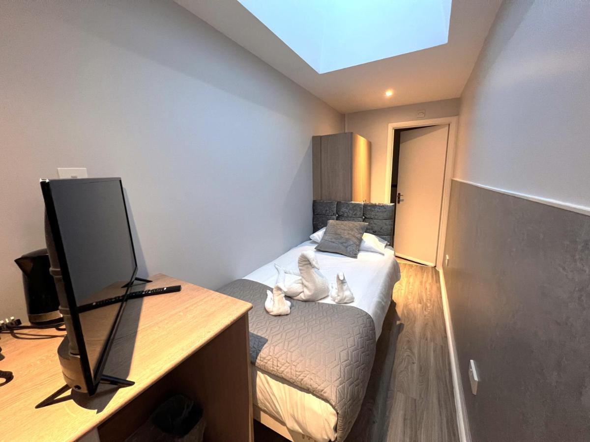 The Commongate Hotels London Exterior foto
