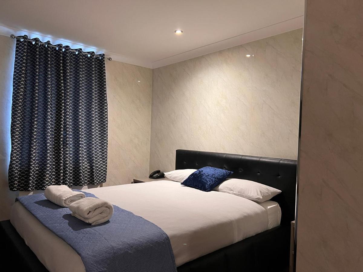 The Commongate Hotels London Exterior foto
